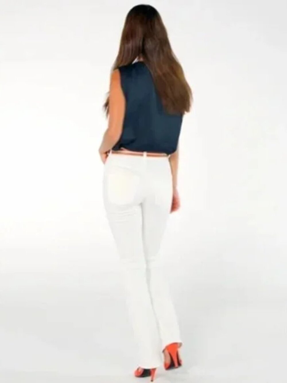 CAbi 5th Avenue Jean White High Rise Stretch Flare Size 10 Style 6285L - Picture 7 of 16